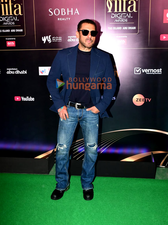 photos salman khan shahid kapoor varun dhawan rashmika mandann 3