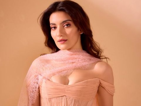 Pratibha Ranta named brand ambassador of P.C. Chandra Jewellers Pratibha Ranta named brand ambassador of P.C. Chandra Jewellers