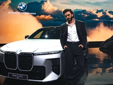 Ranveer Singh brings home a Rs. 1.95 crore electric luxury sedan; all you need to know about his BMW i7 Ranveer Singh brings home a Rs. 1.95 crore electric luxury sedan; all you need to know about his BMW i7